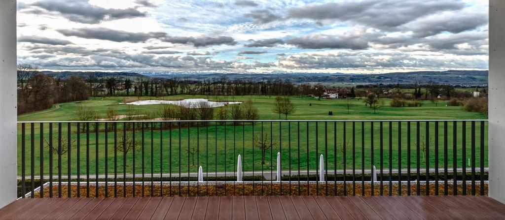 Small Luxury Hotel Wellnesshotel Golfpanorama Lipperswil Exterior foto