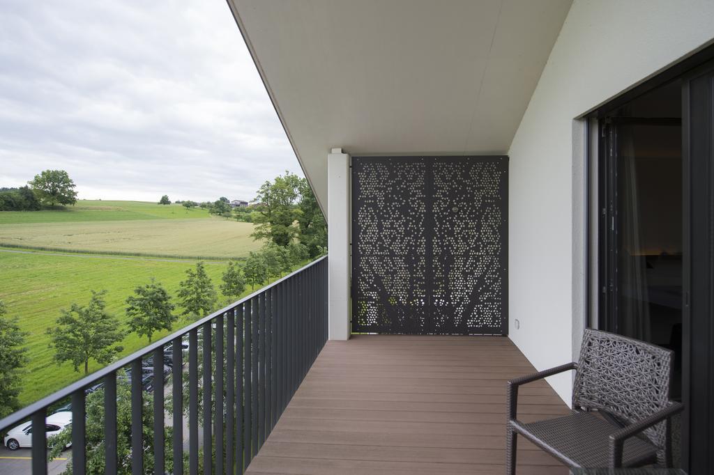 Small Luxury Hotel Wellnesshotel Golfpanorama Lipperswil Exterior foto